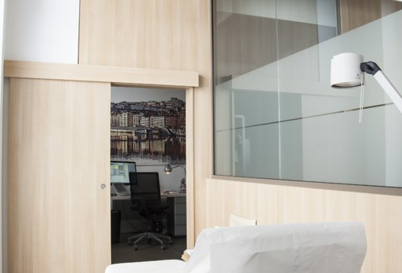 location Local commercial Lyon 6eme Arrondissement - Photo 3