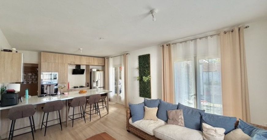 vente Ensemble immobilier Les Makes