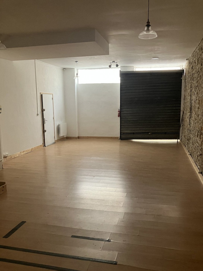 à louer Local commercial Lyon 7eme Arrondissement - Photo 3