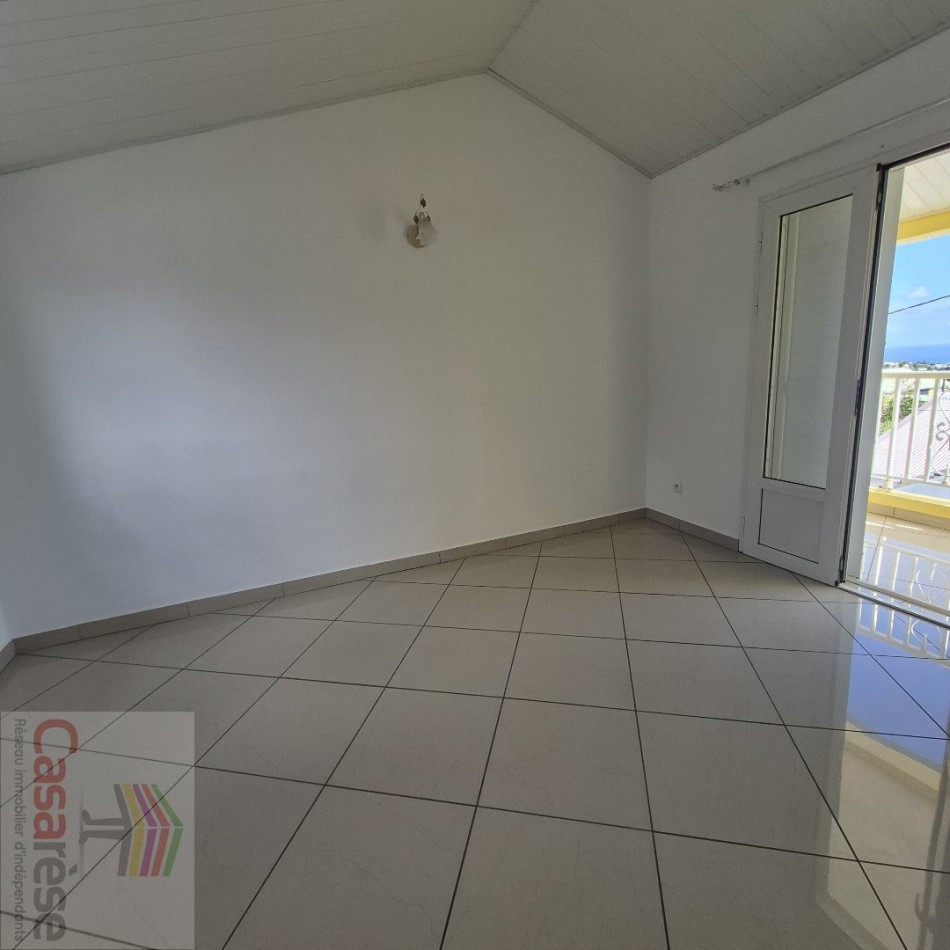 à louer Maison Saint Pierre - Photo 5