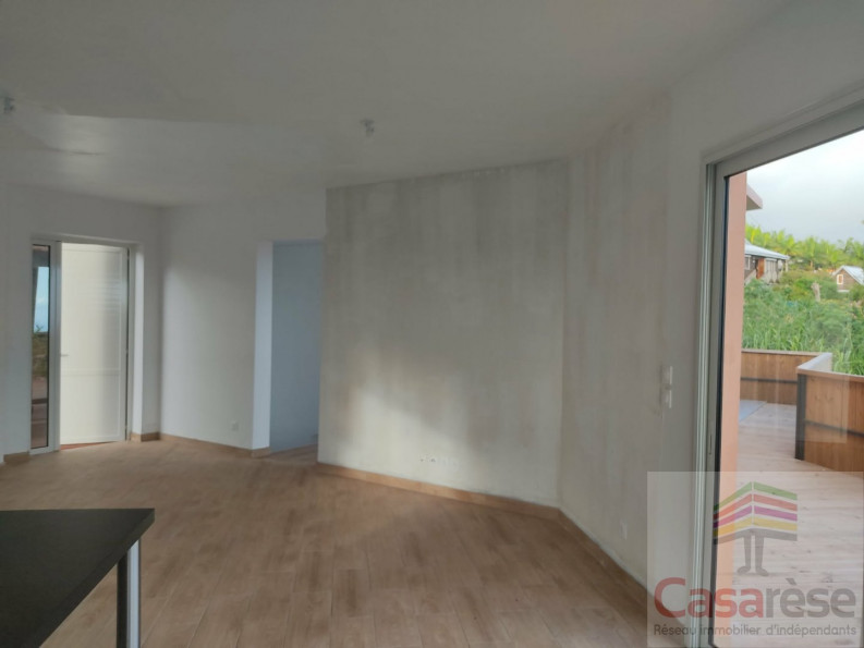 vente Maison Les Avirons - Photo 3