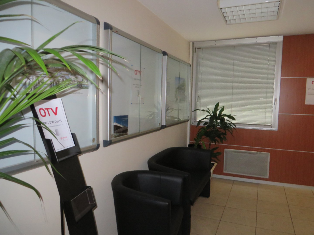 à louer Bureau Dardilly - Photo 1