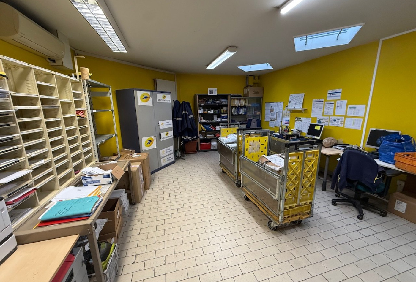 location Local commercial Miribel - Photo 4