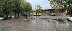 location Local commercial Miribel