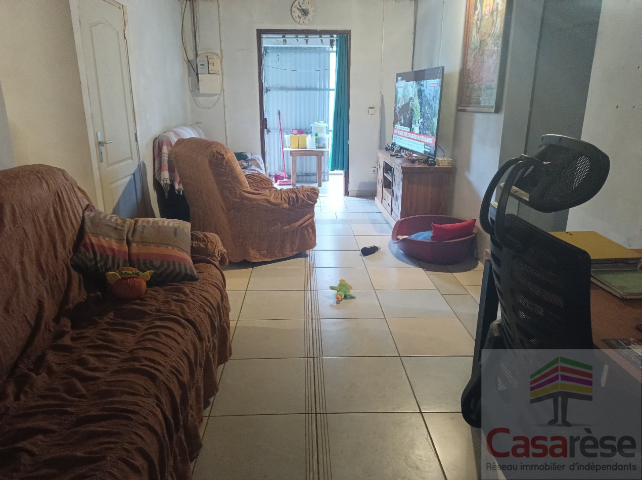 à vendre Maison Sainte Rose - Photo 1