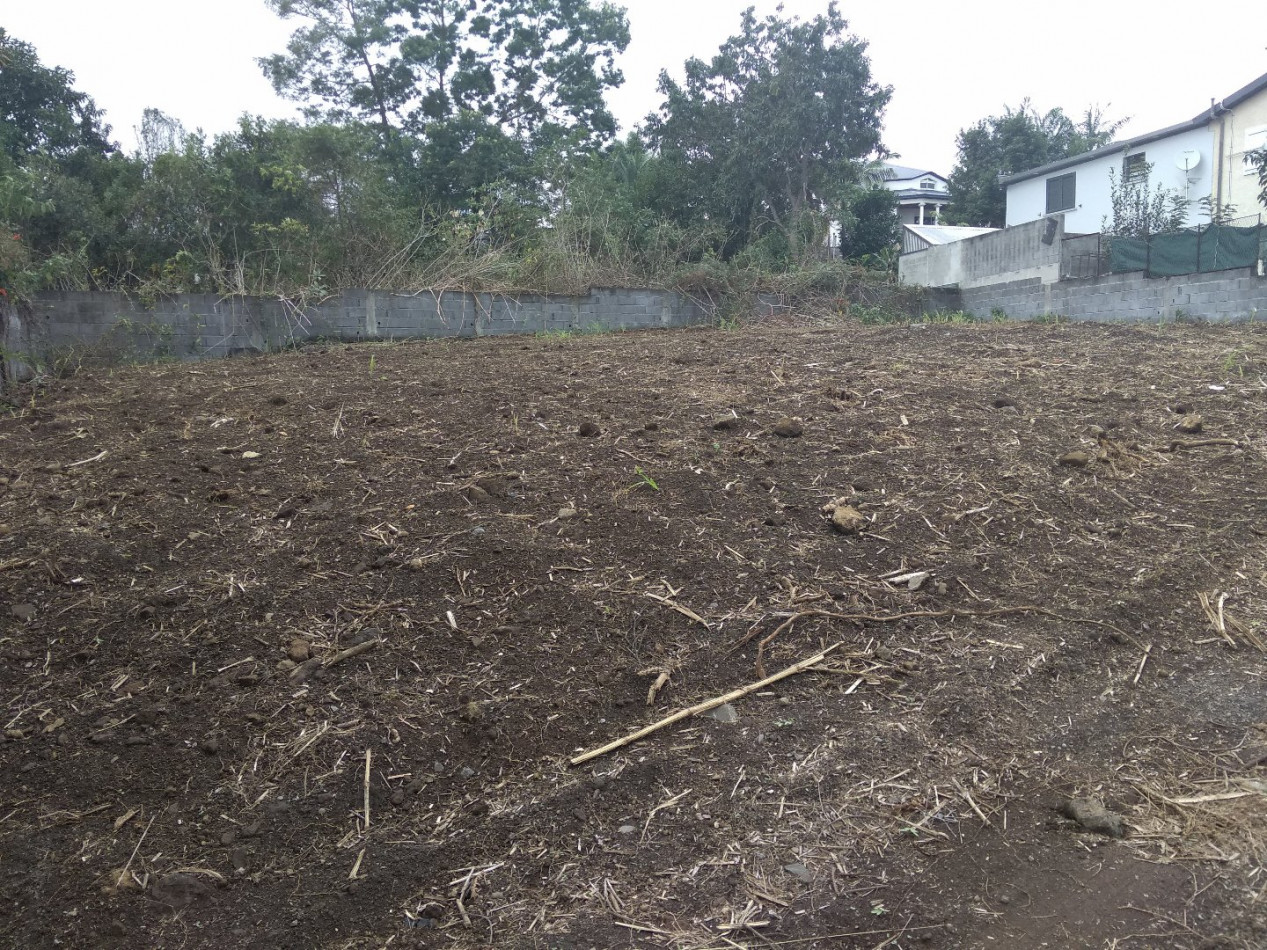 à vendre Terrain constructible Le Tampon - Photo 1