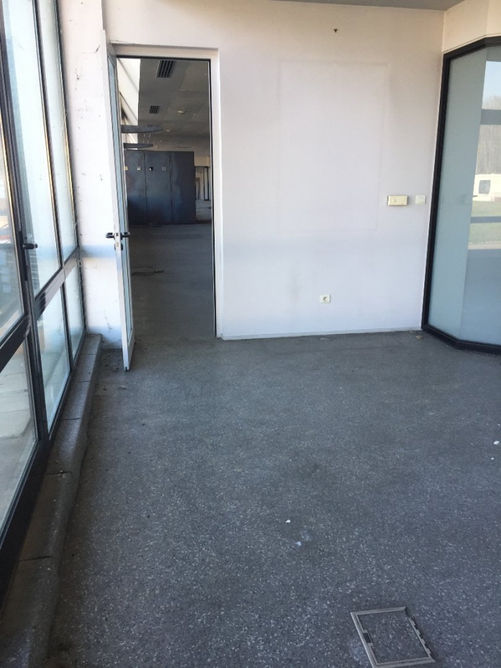 à vendre Local commercial La Chapelle De Guinchay - Photo 5