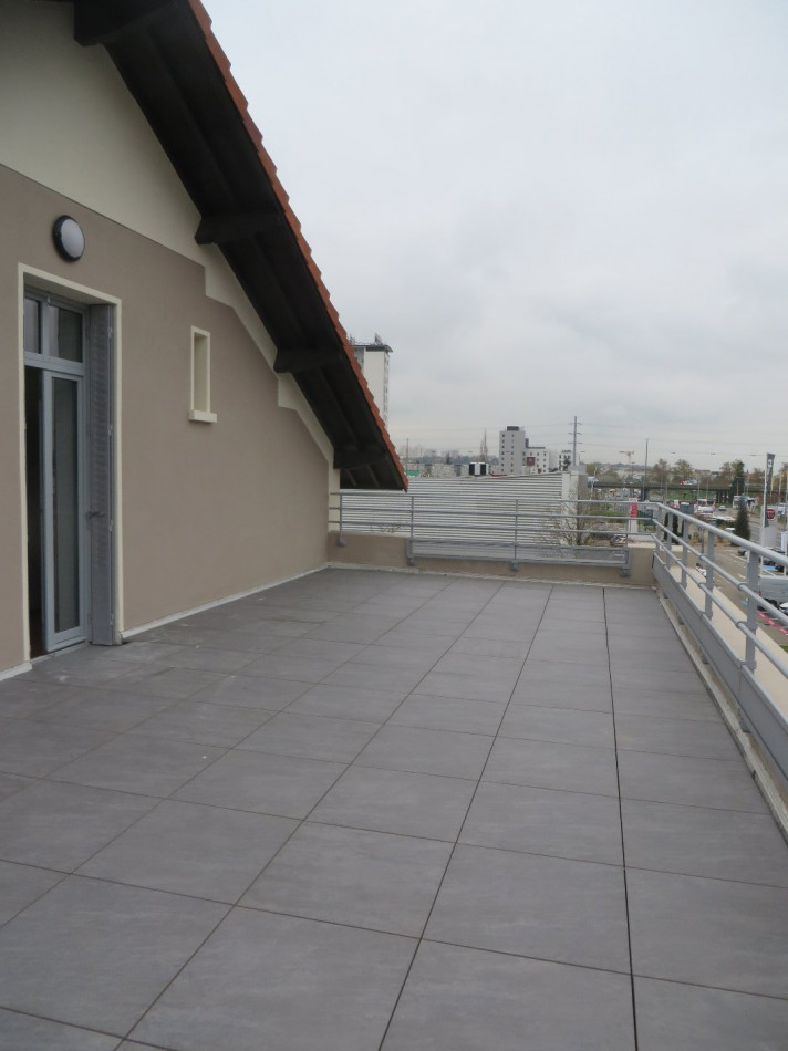 à vendre Appartement Lyon 8eme Arrondissement - Photo 2