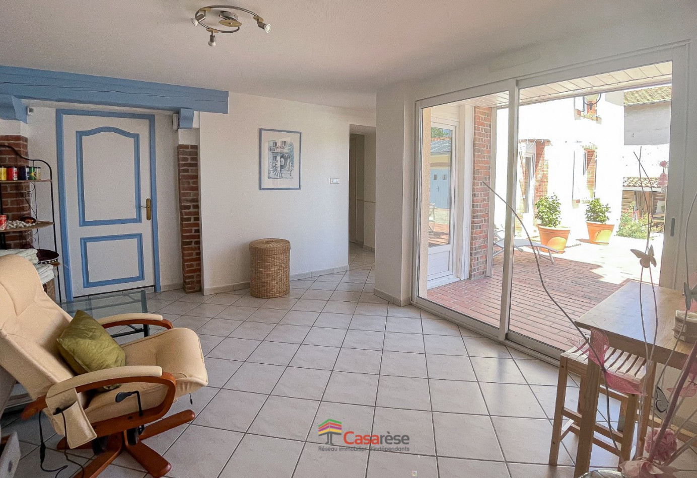 à vendre Maison rénovée Marcilly Le Chatel - Photo 11