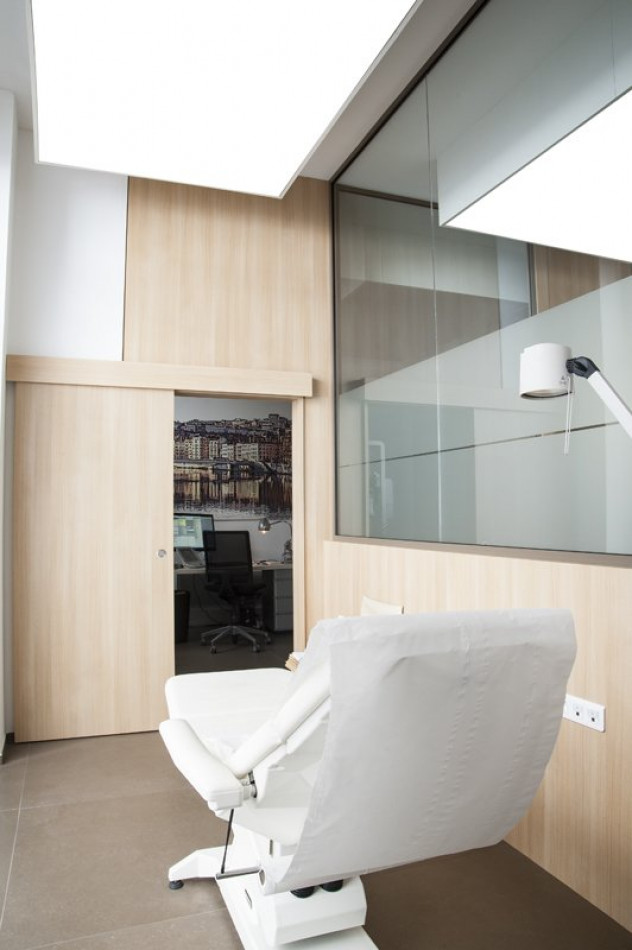 for rent Local commercial Lyon 6eme Arrondissement - Photo 3