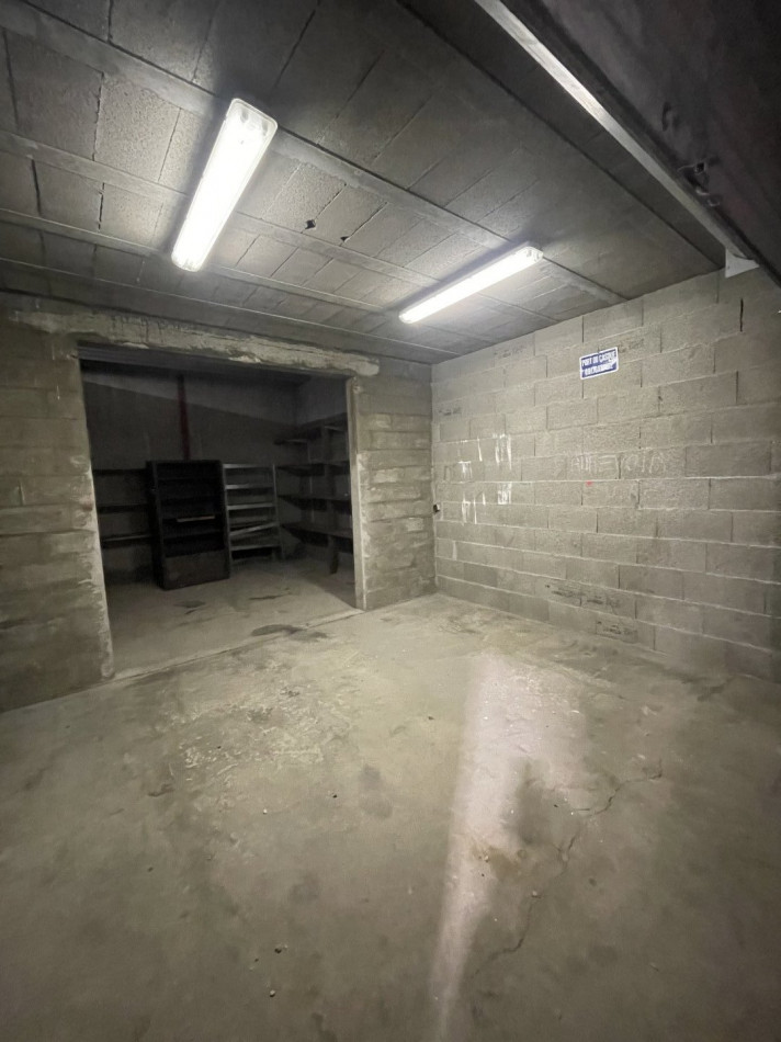 for rent Locaux d'activité Taluyers - Photo 9