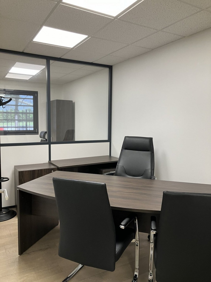 à louer Bureau Venissieux - Photo 7