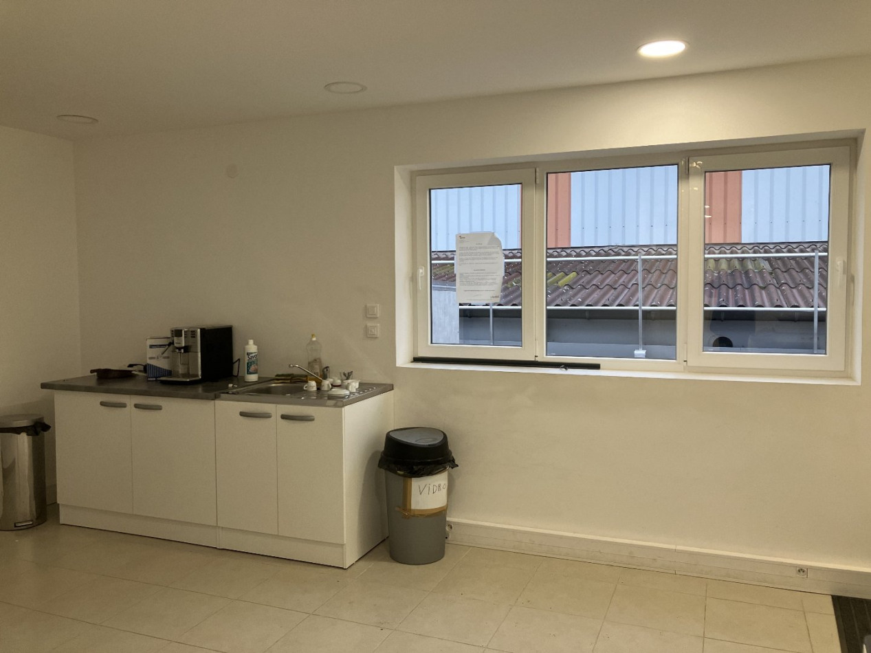 à louer Bureau Mornant - Photo 8