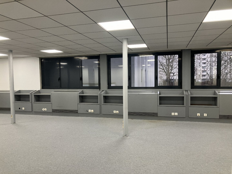 location Bureau Villeurbanne - Photo 9