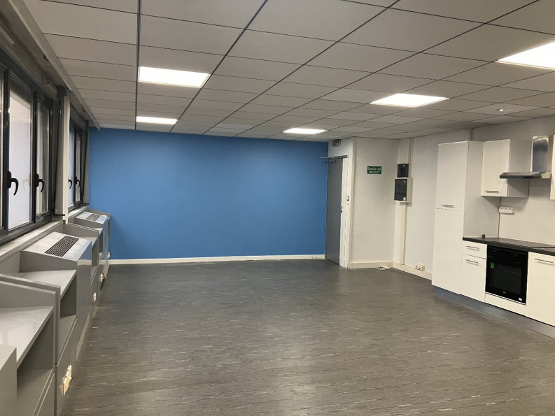 vente Bureau Villeurbanne - Photo 2