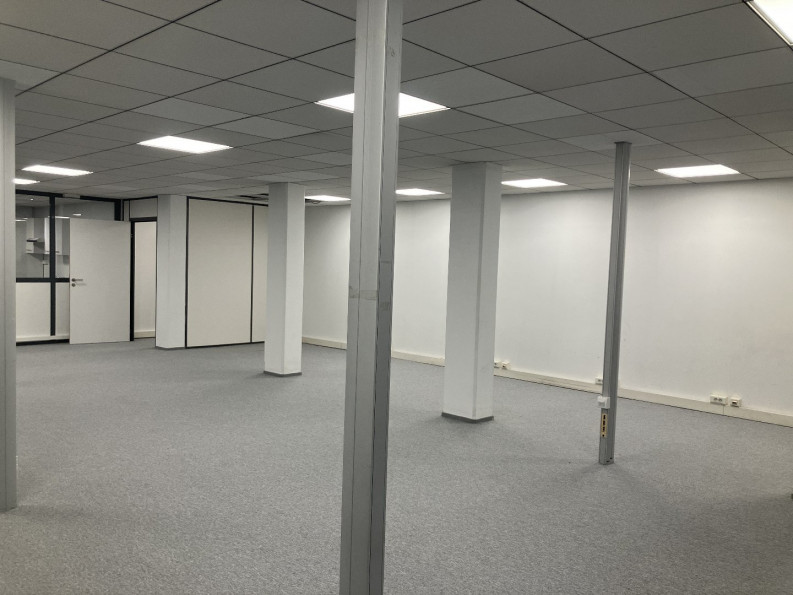 vente Bureau Villeurbanne - Photo 7