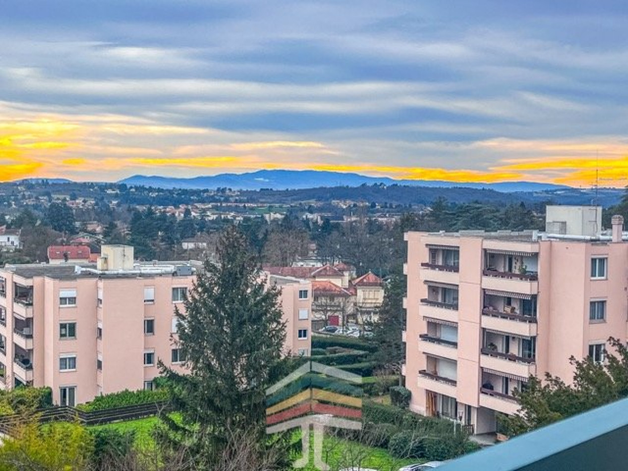 à vendre Appartement Saint Genis Laval - Photo 12