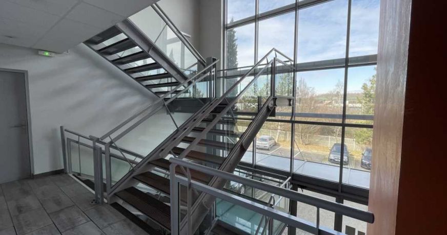 location Bureau Saint Genis Laval