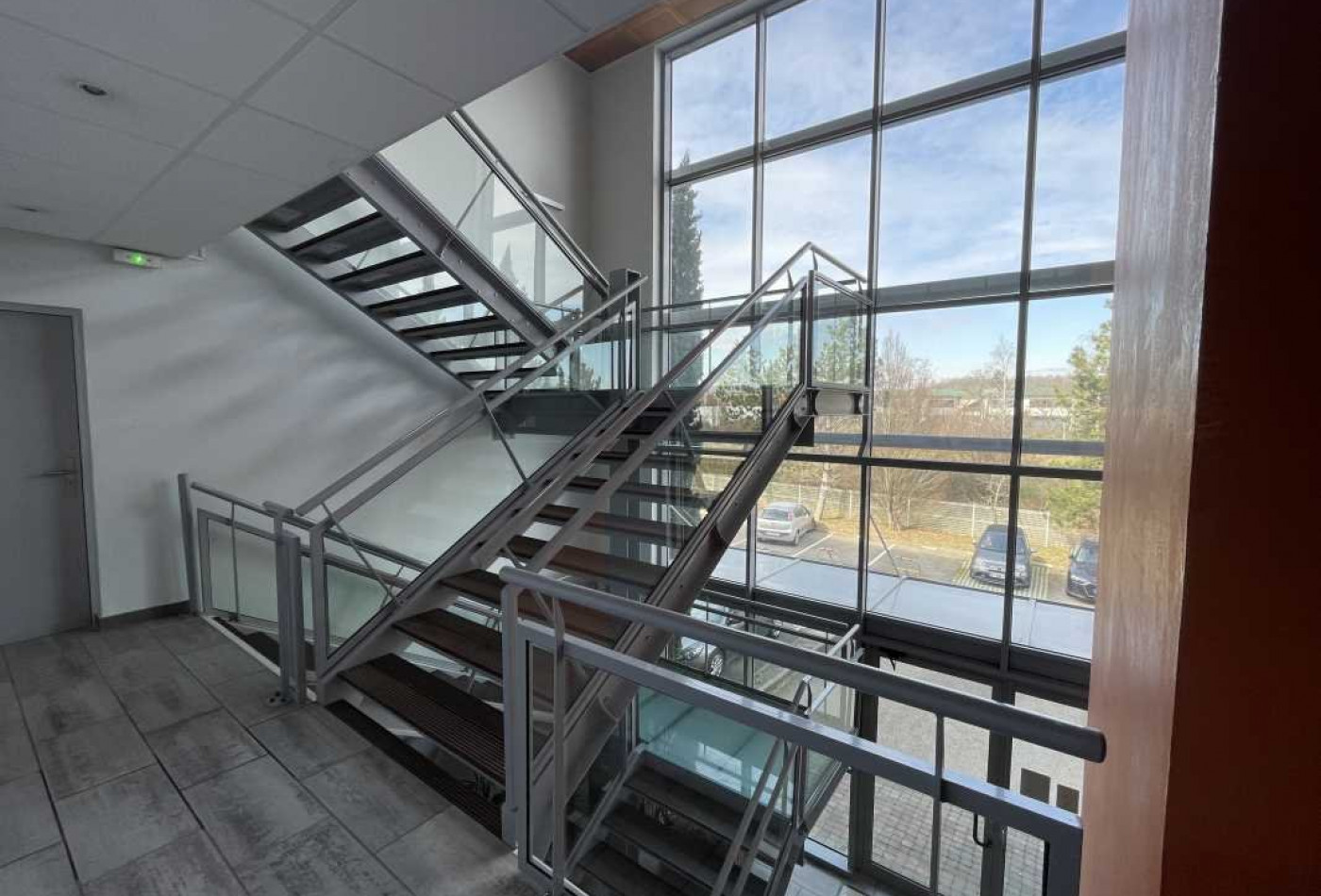 location Bureau Saint Genis Laval - Photo 4