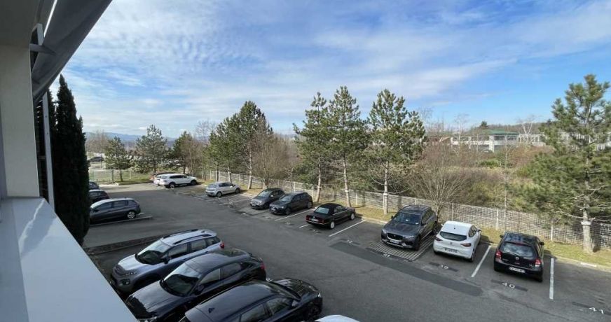 location Bureau Saint Genis Laval