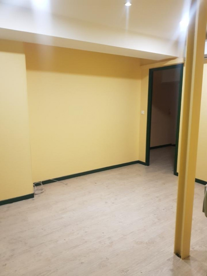 à louer Local commercial Saint Genis Laval - Photo 8