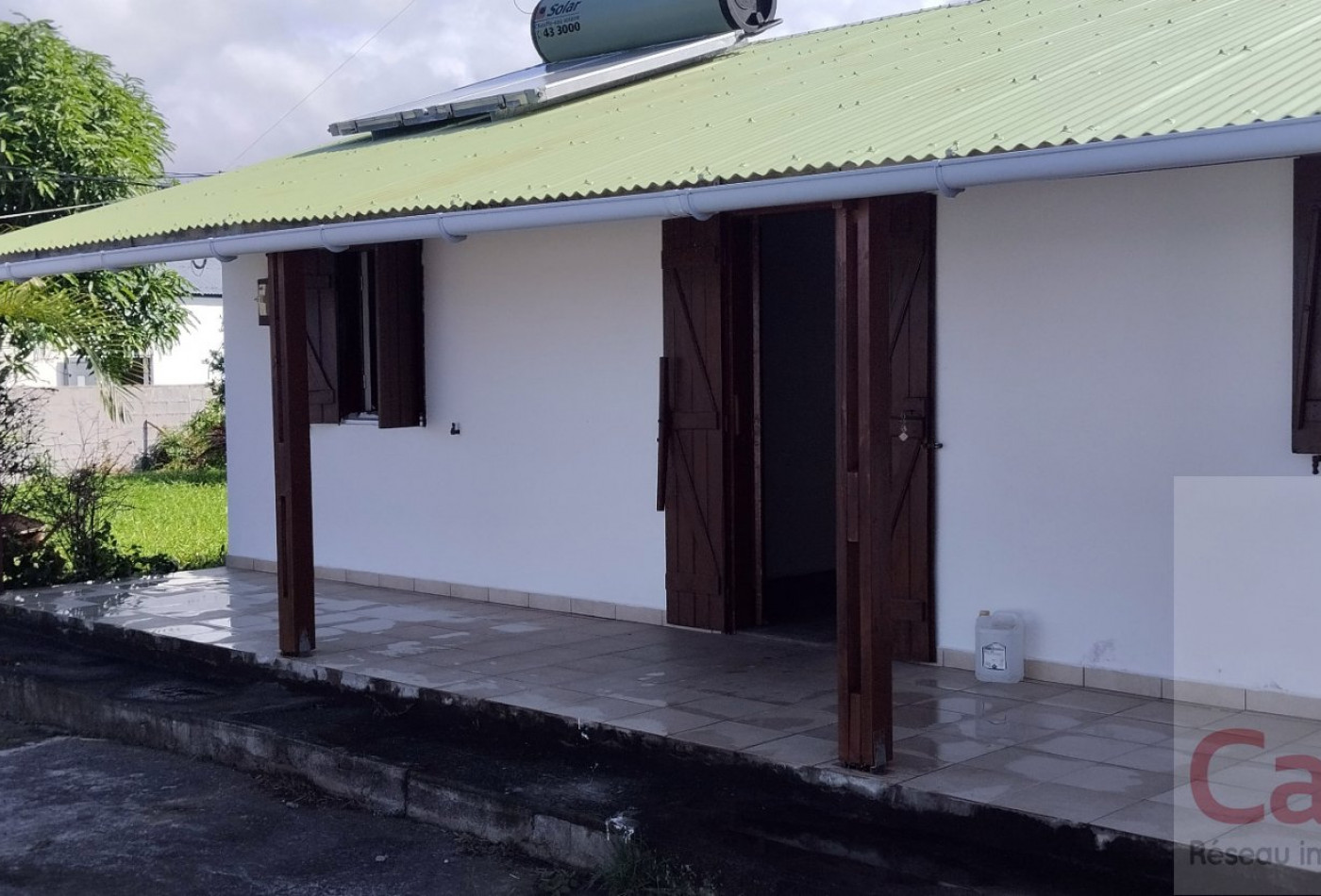 vente Maison Sainte Suzanne - Photo 1