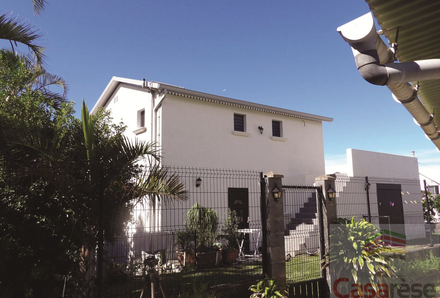 vente Maison Sainte Marie - Photo 1