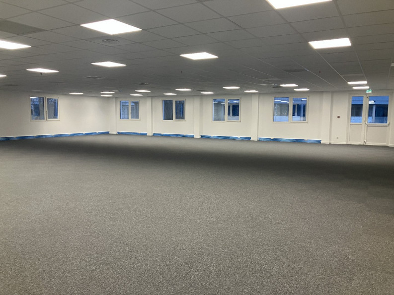 vente Bureau Bron - Photo 4