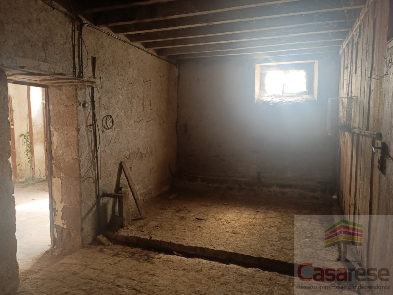 vente Maison à rénover Saint Georges De Reintembault - Photo 7