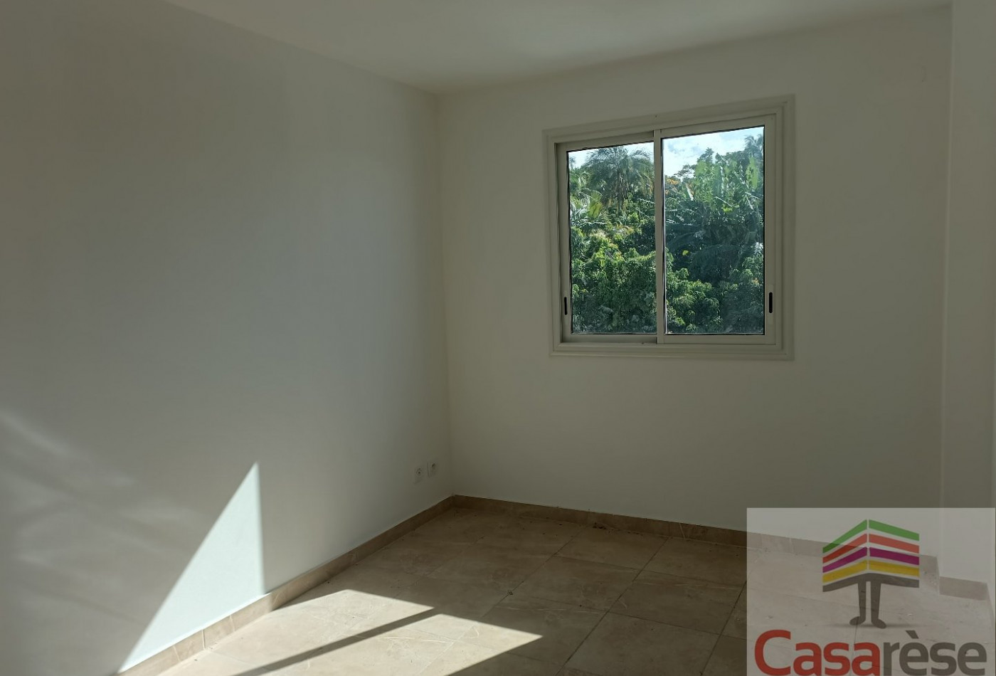 vente Maison Sainte Rose - Photo 4