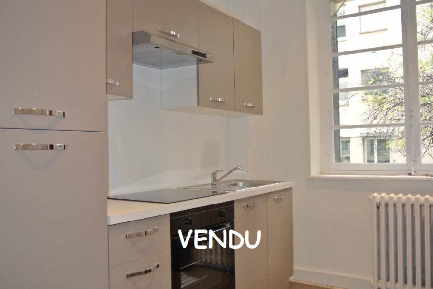 vente Appartement Lyon 6eme Arrondissement - Photo 1