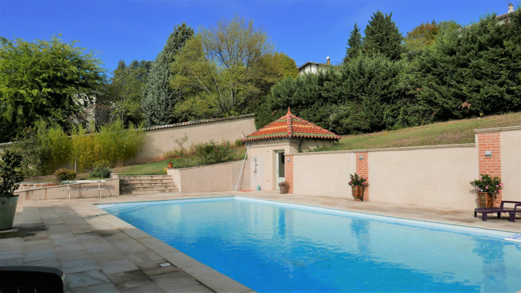 à vendre Corps de ferme Crepieux La Pape - Photo 1