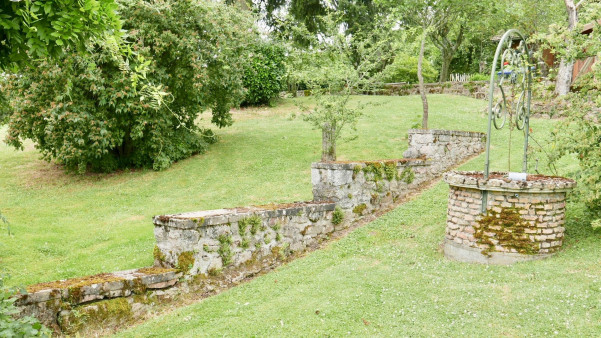 à vendre Maison et dépendances Tramayes
