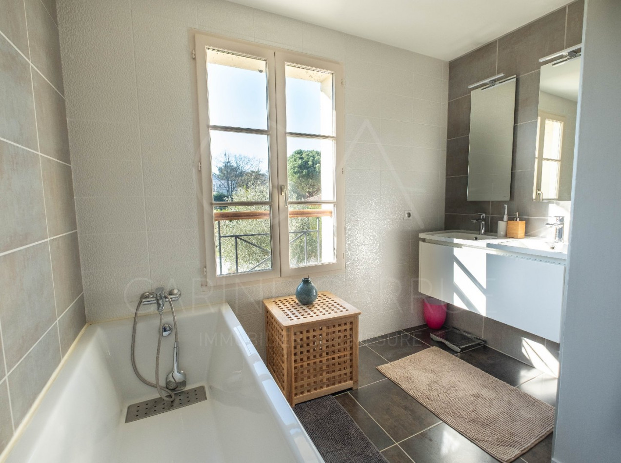 à vendre Maison de caractère Charbonnieres Les Bains - Photo 14