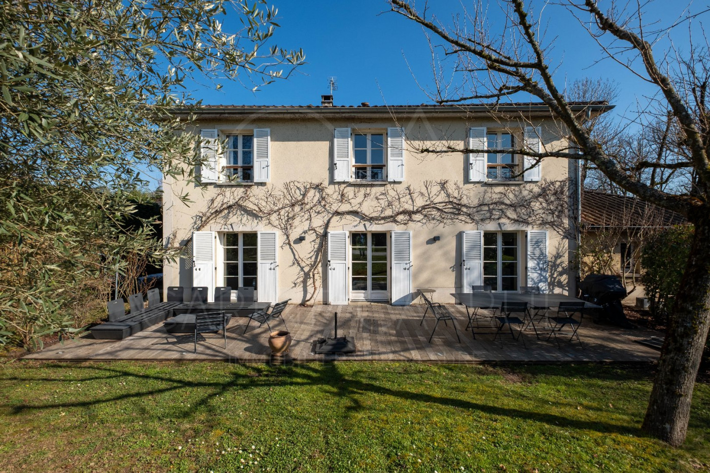 à vendre Maison de caractère Charbonnieres Les Bains - Photo 2