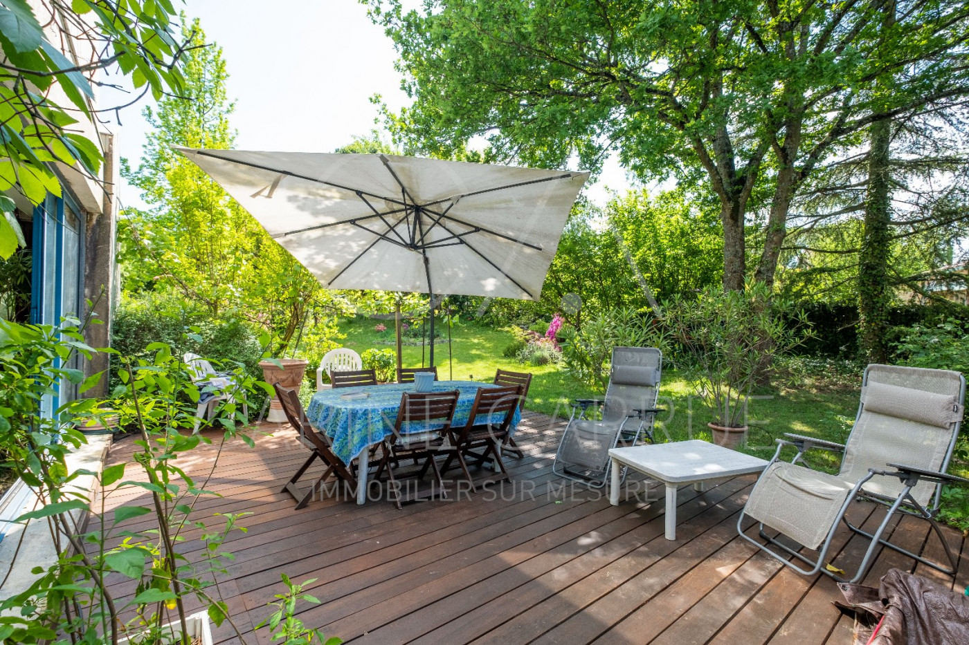 à vendre Villa d'architecte Charbonnieres Les Bains - Photo 3