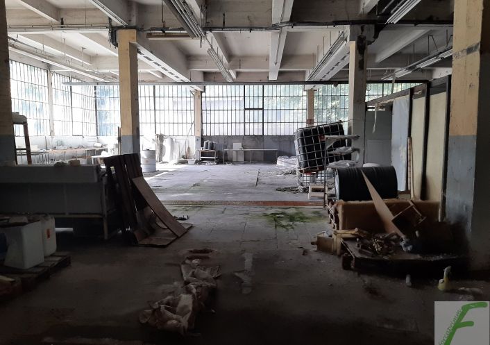 à vendre Local industriel Froges