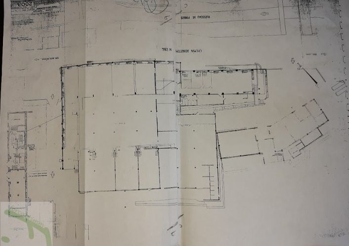 à vendre Local industriel Froges