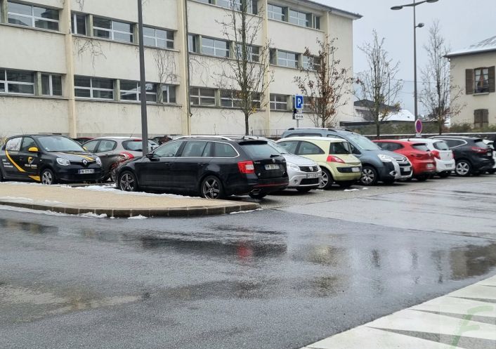 à vendre Local commercial Rumilly