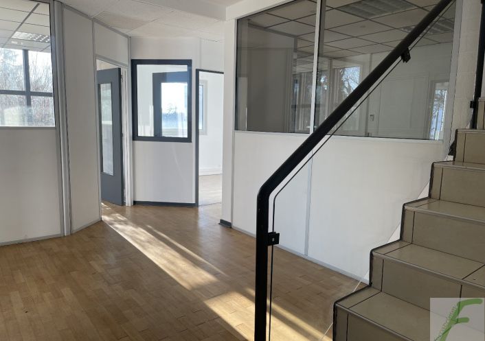 à vendre Entrepots et bureaux Grenoble