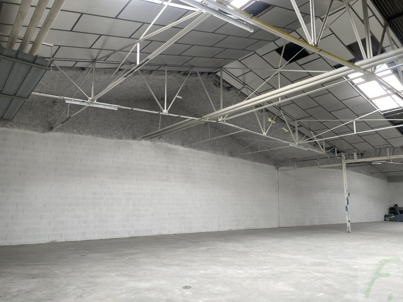 vente Entrepot Le Touvet - Photo 2