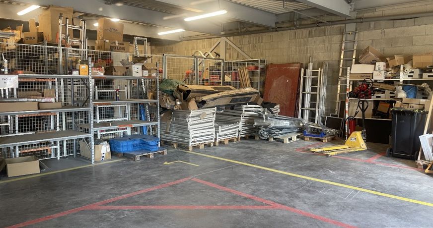 vente Entrepots et bureaux La Terrasse
