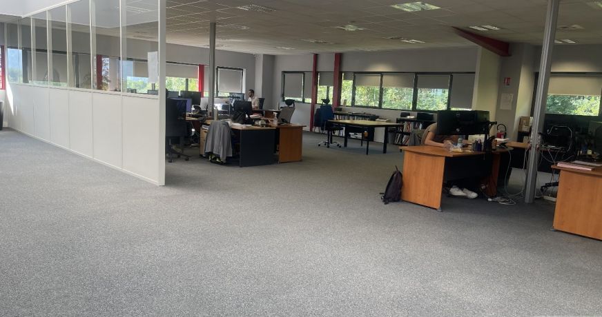 vente Entrepots et bureaux La Terrasse