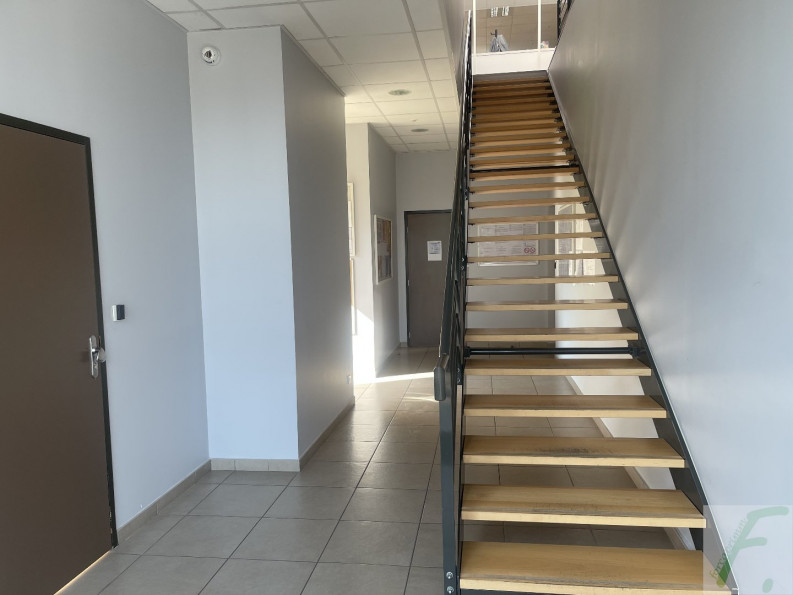 vente Entrepots et bureaux La Terrasse - Photo 3