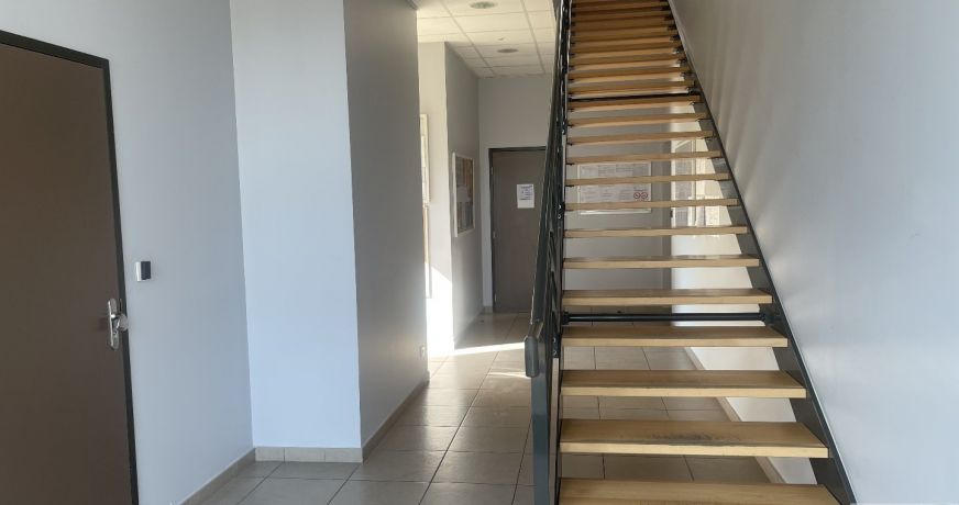 vente Entrepots et bureaux La Terrasse