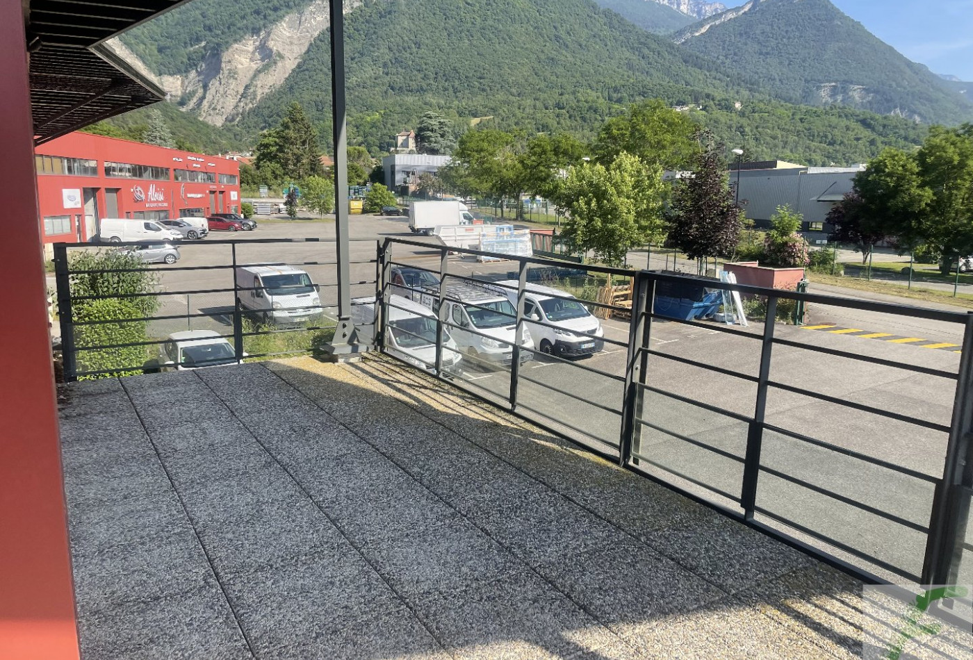 vente Entrepots et bureaux La Terrasse - Photo 6