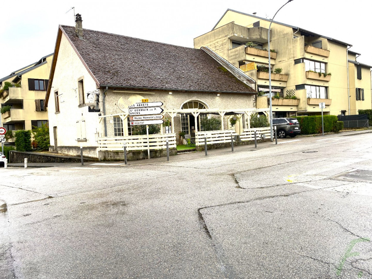 à vendre Locaux d'activité Belley - Photo 1