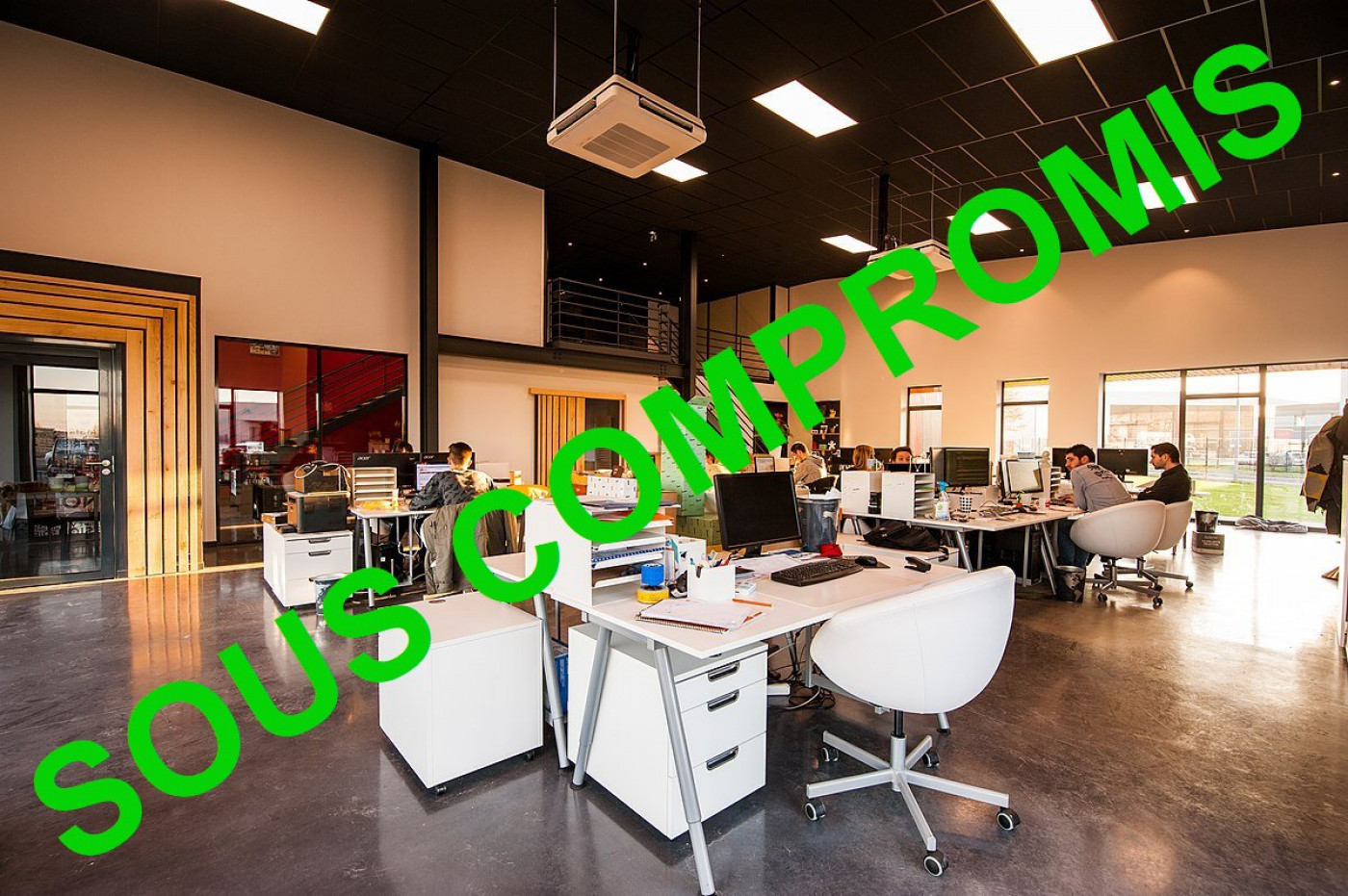 à vendre Local commercial Aix Les Bains - Photo 1