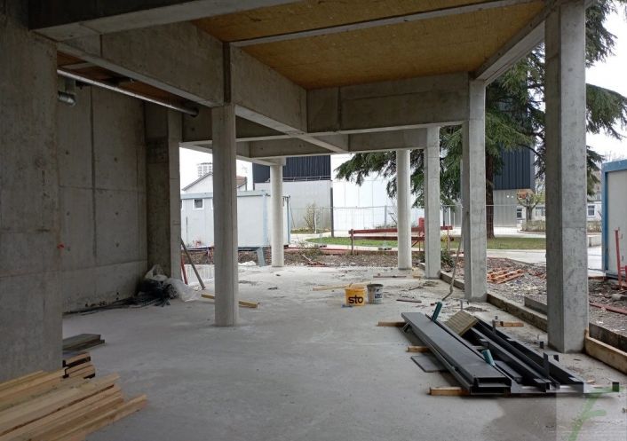 à louer Local commercial Le Pont De Claix