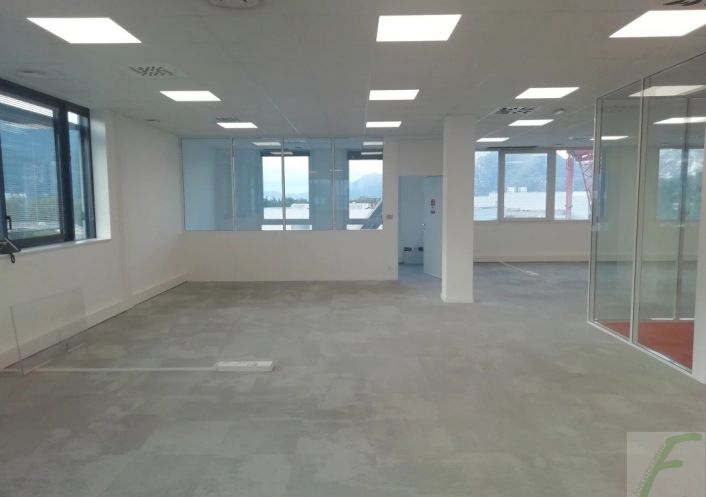 à louer Bureau Echirolles